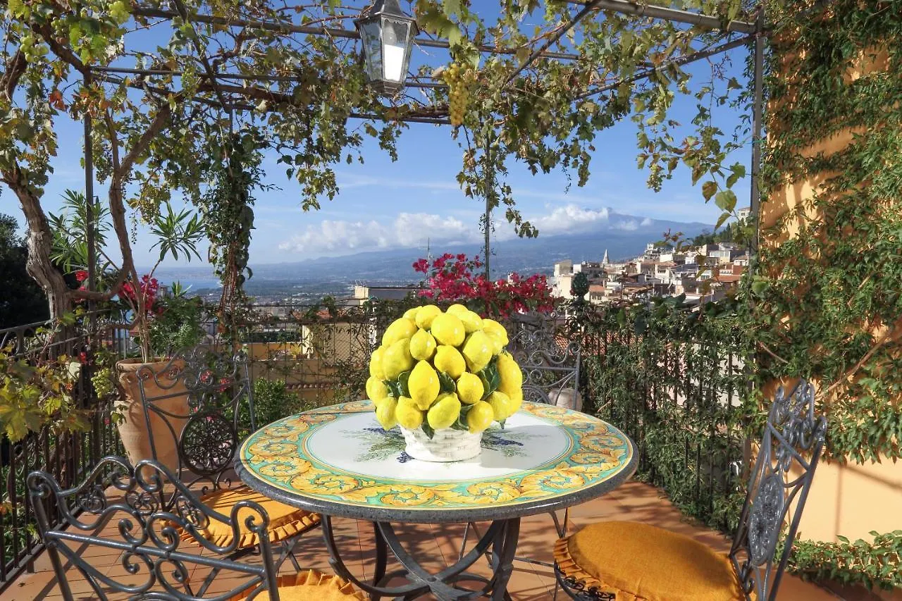 Le Terrazze Del Teatro Greco Villa Taormina 0*,